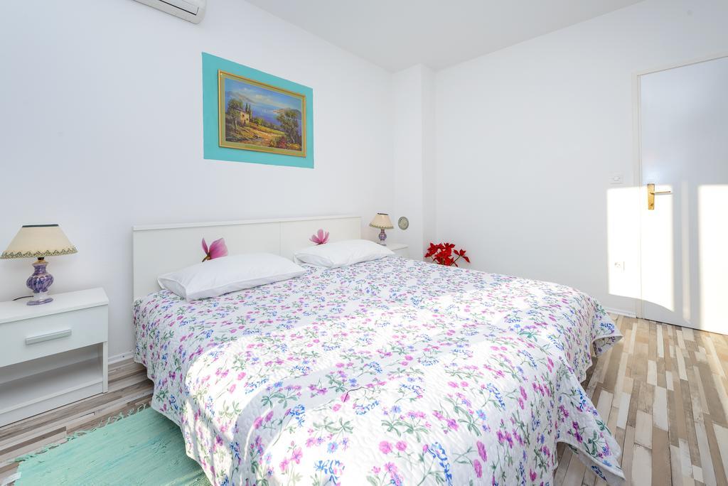 Apartment Fiorenini Mlini Eksteriør bilde