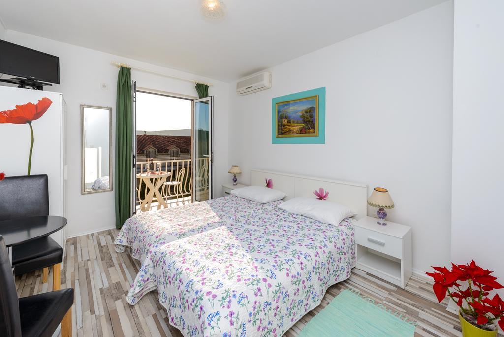Apartment Fiorenini Mlini Eksteriør bilde